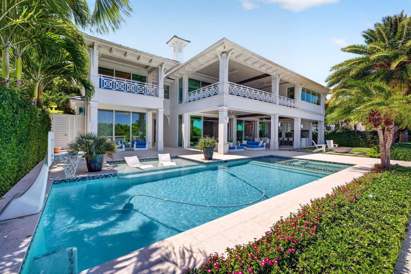 1900 Intracoastal Dr