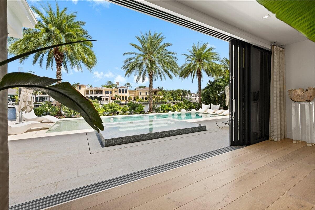 70 Isla Bahia Dr