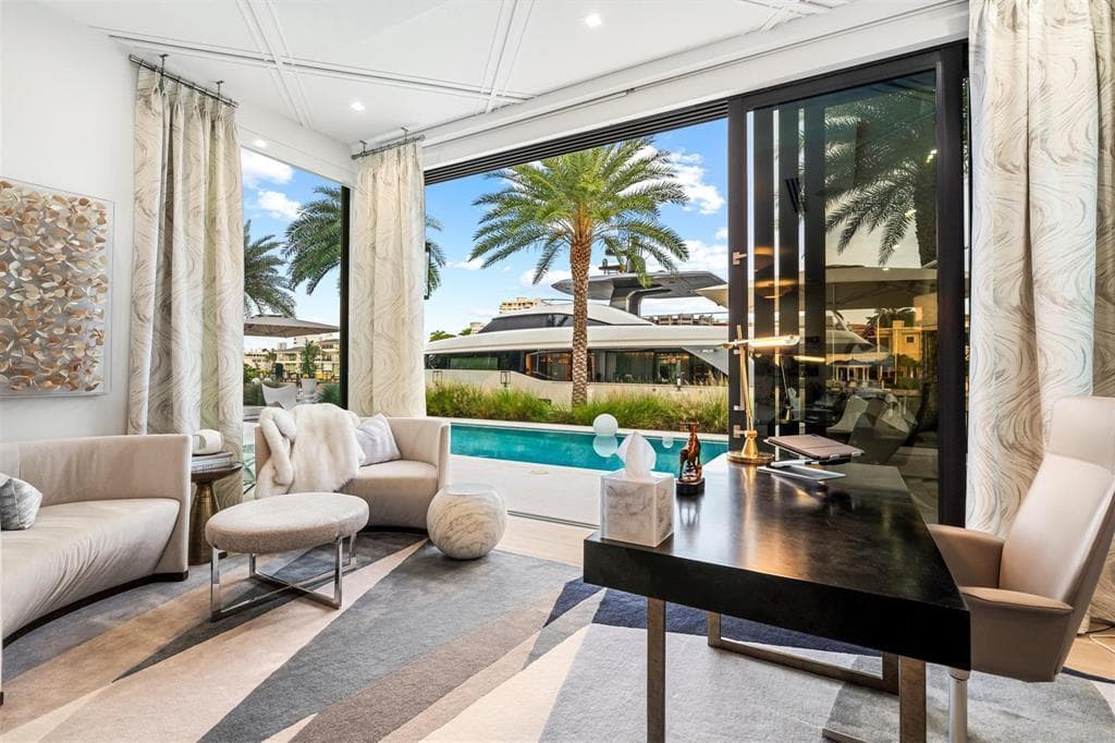 70 Isla Bahia Dr