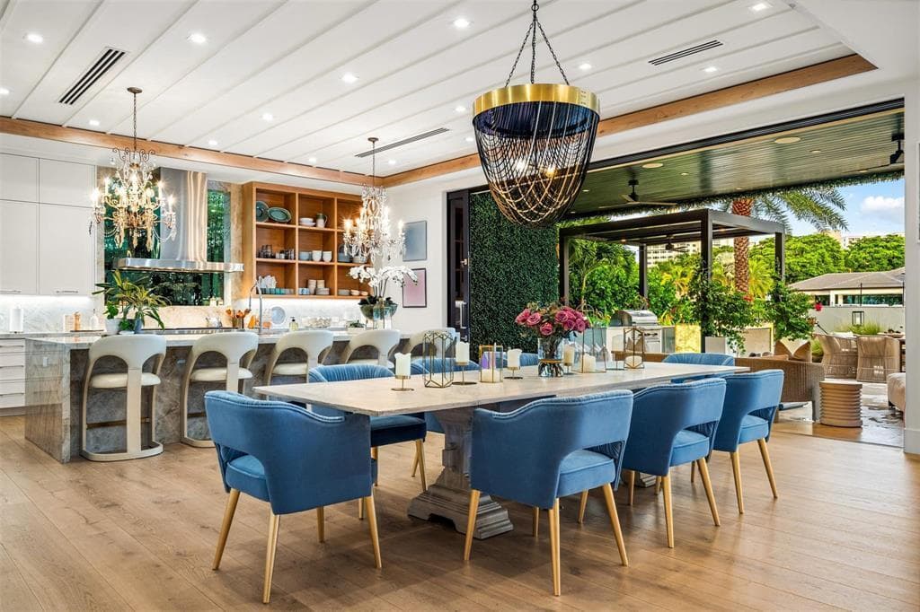 70 Isla Bahia Dr