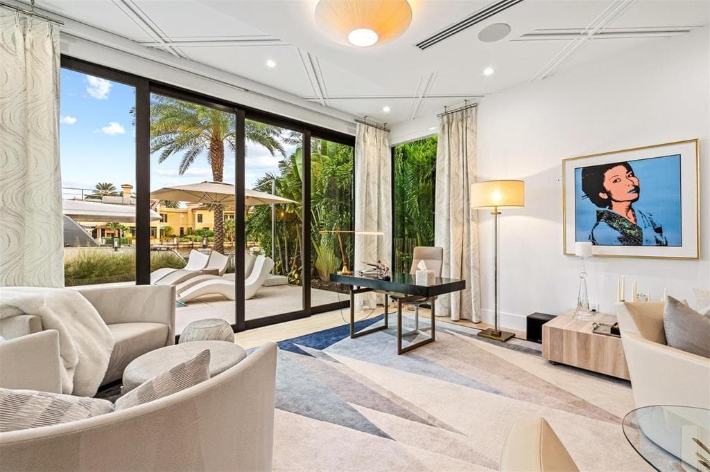 70 Isla Bahia Dr