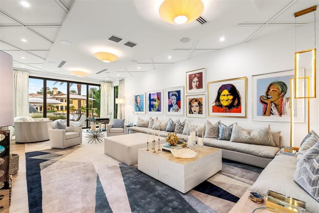 70 Isla Bahia Dr