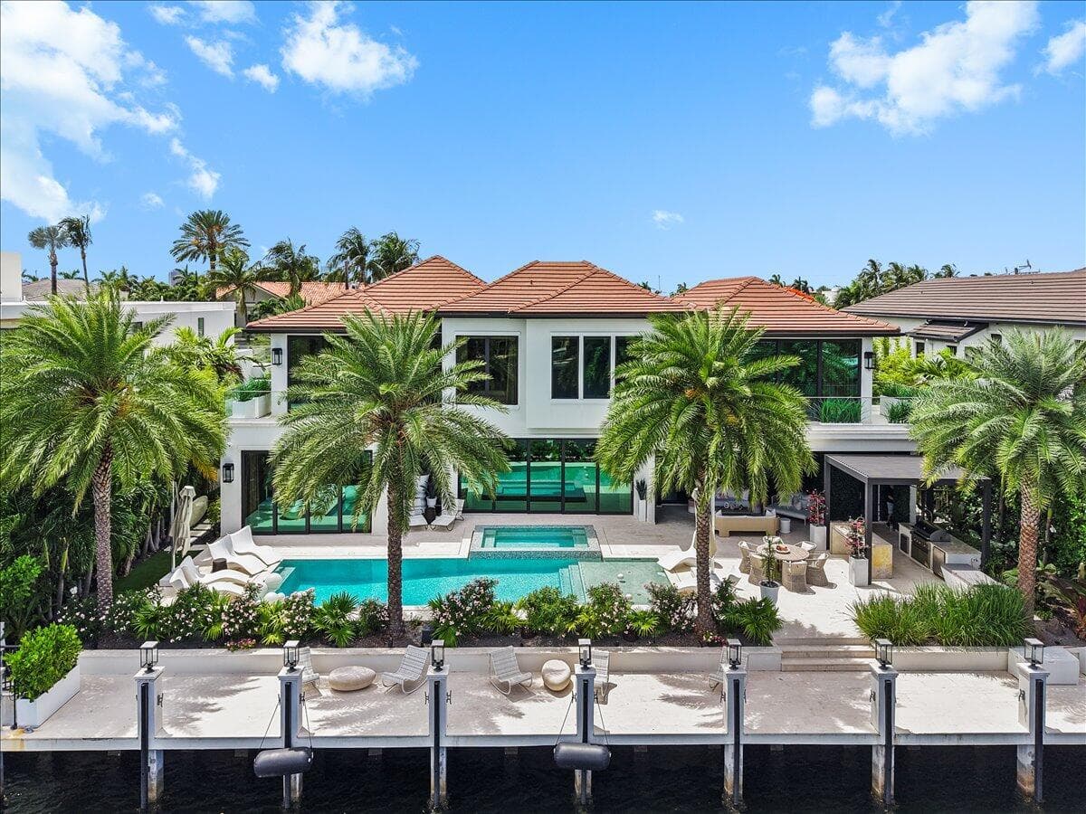 70 Isla Bahia Dr