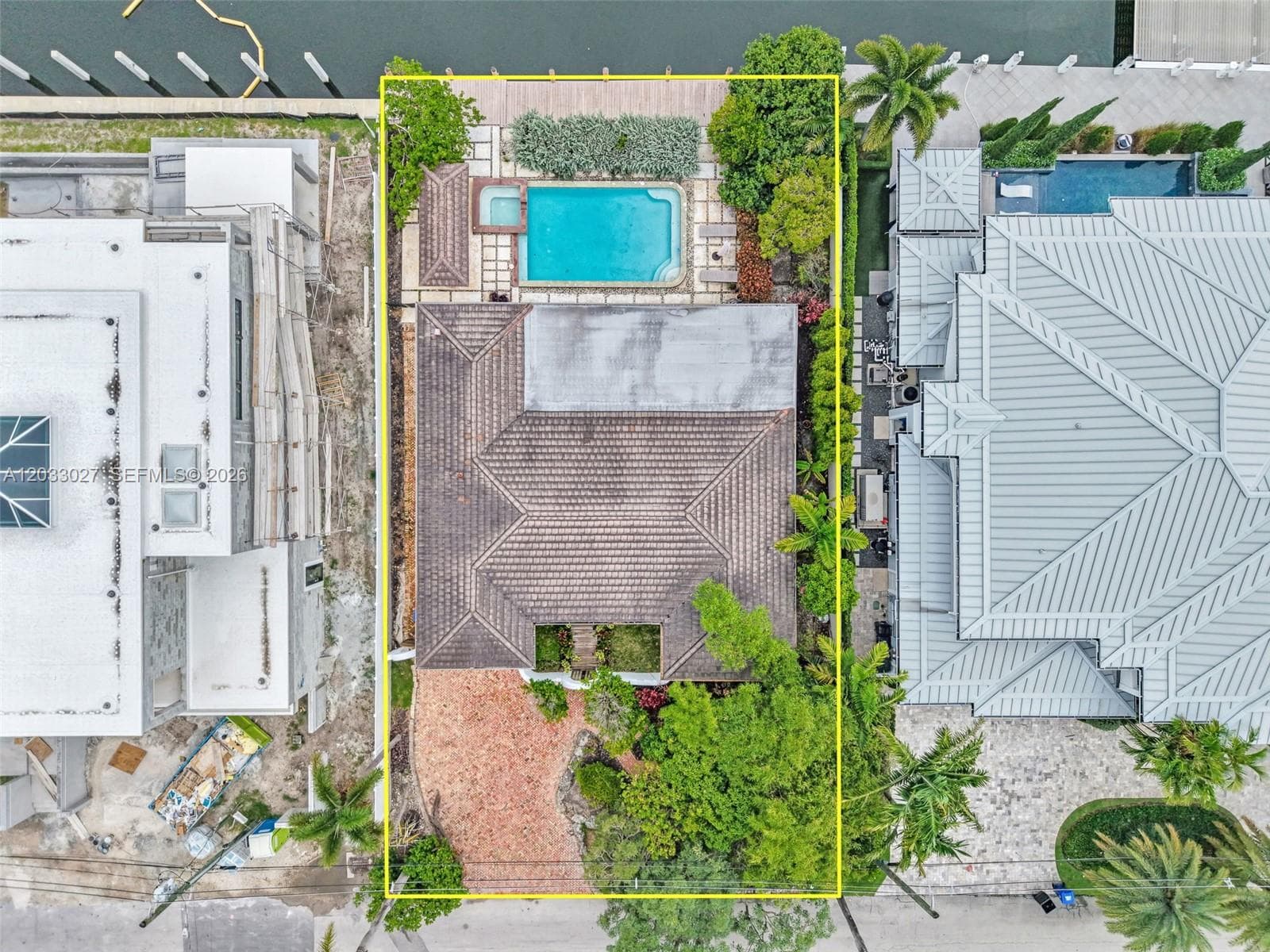 2311 Delmar Pl