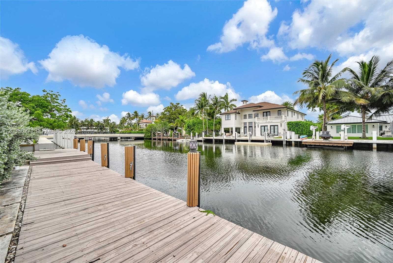 2311 Delmar Pl
