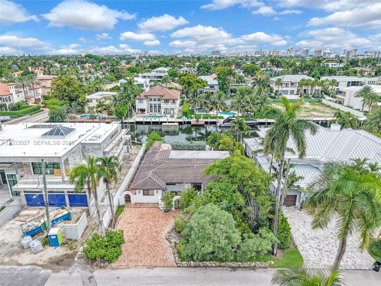 2311 Delmar Pl