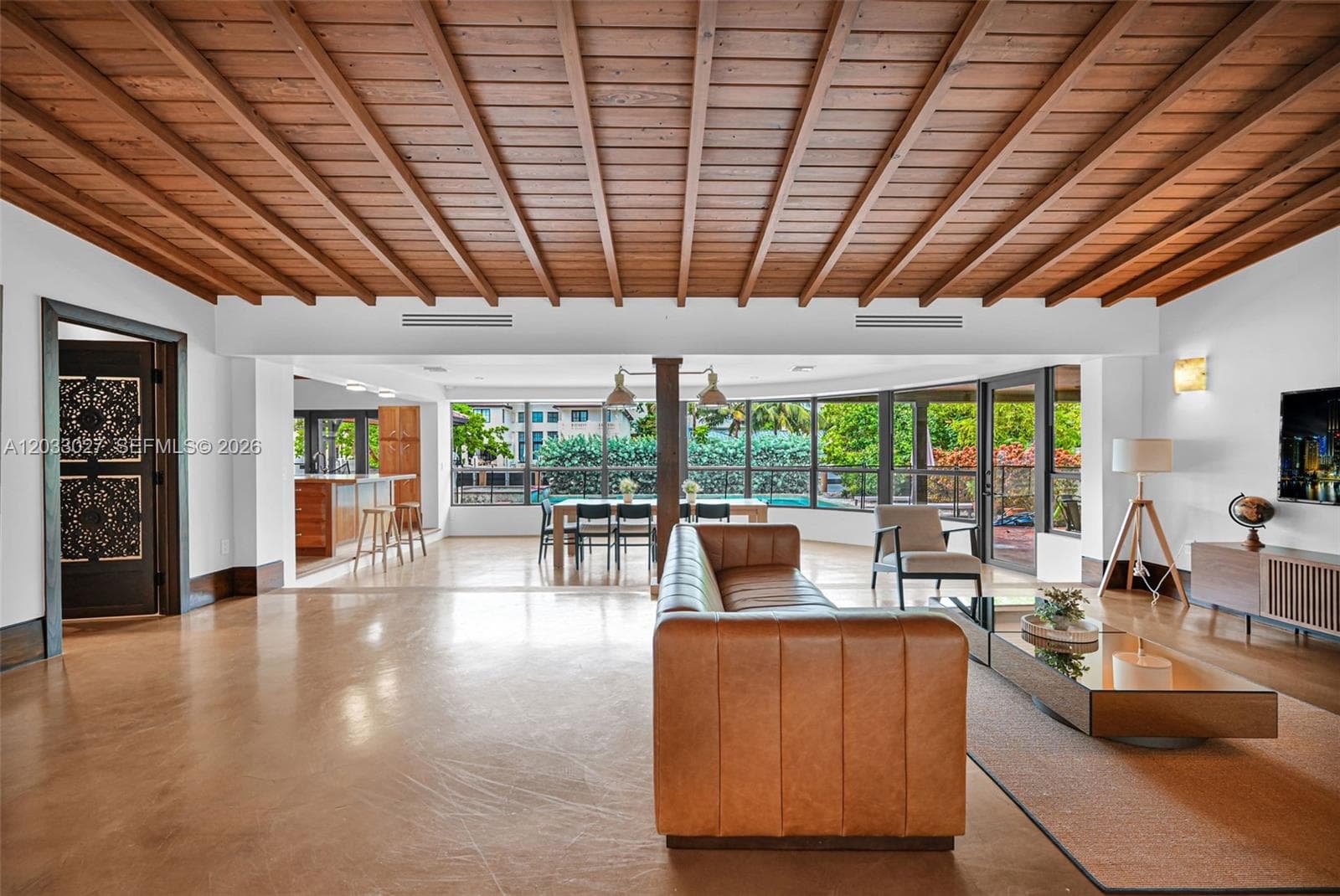 2311 Delmar Pl