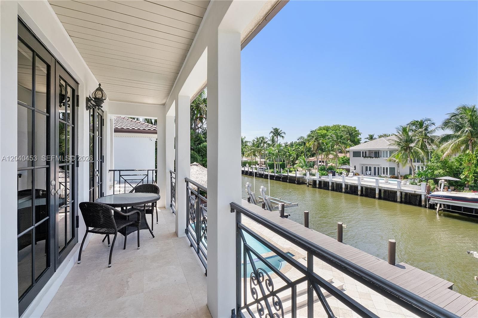 2601 Delmar Pl