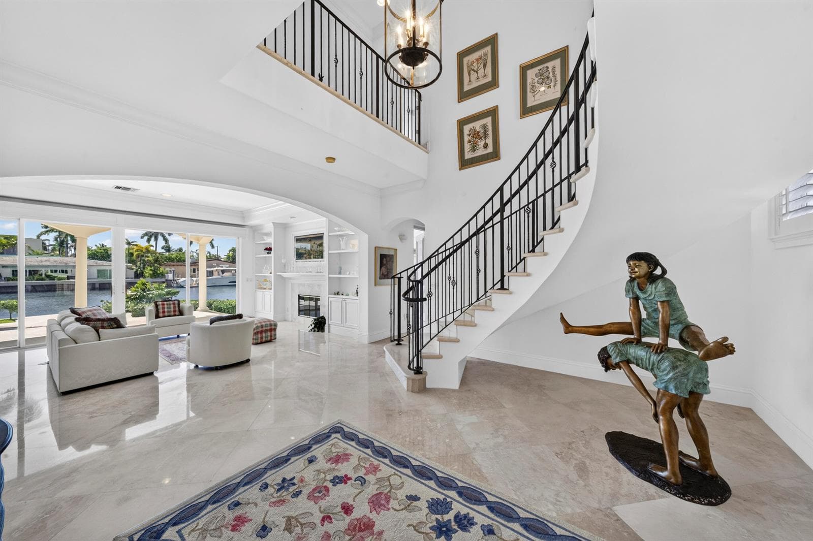 704 Isle of Palms Dr