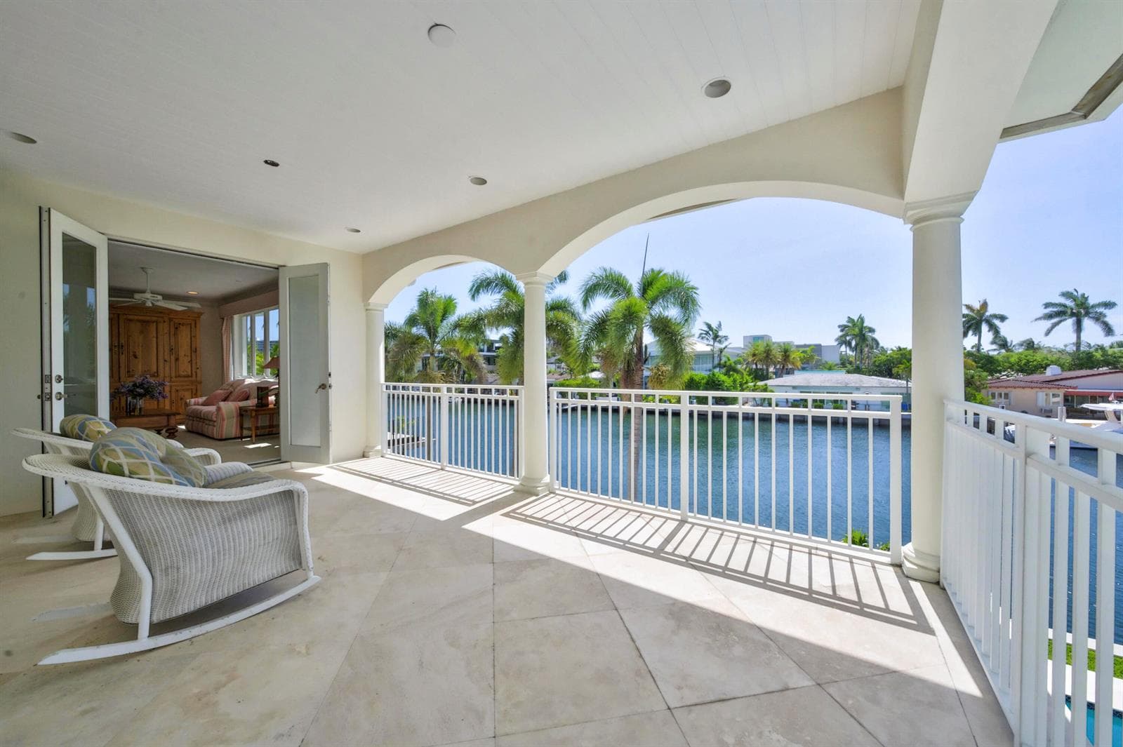 704 Isle of Palms Dr