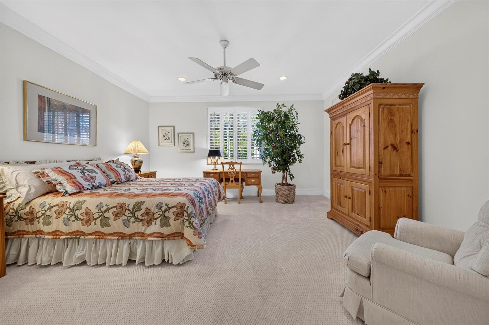 704 Isle of Palms Dr