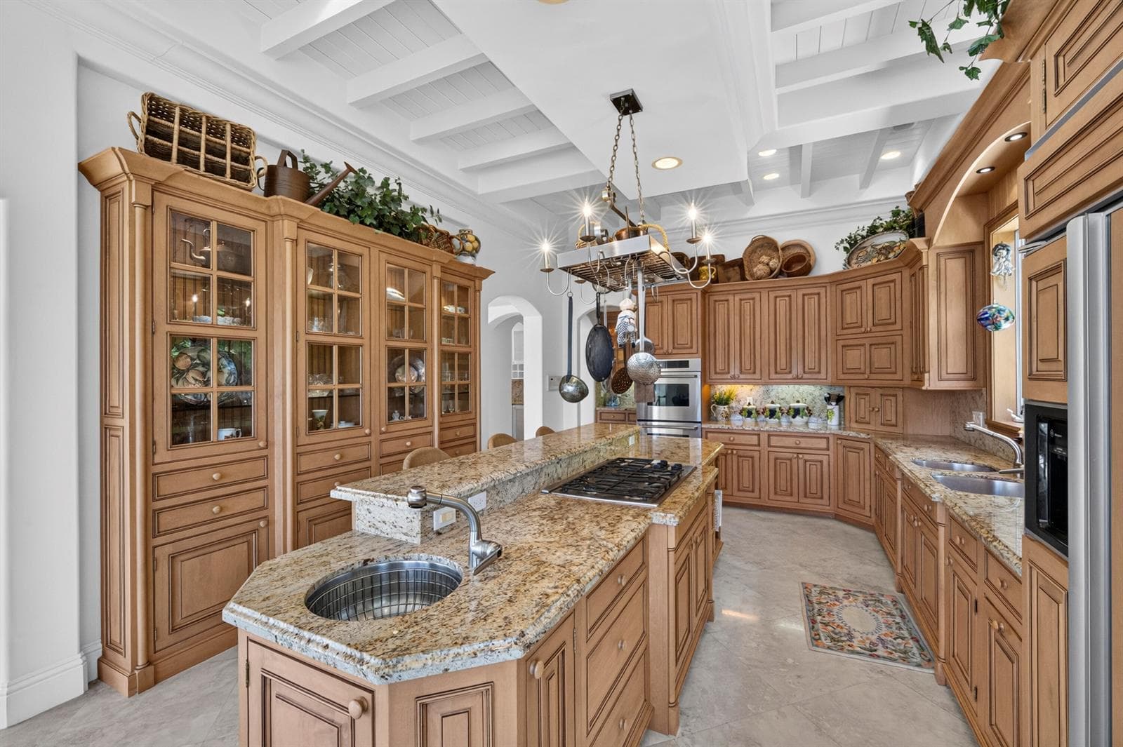704 Isle of Palms Dr