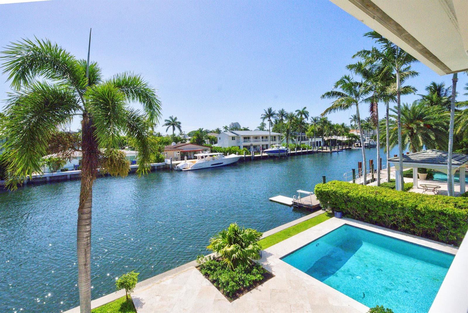 704 Isle of Palms Dr
