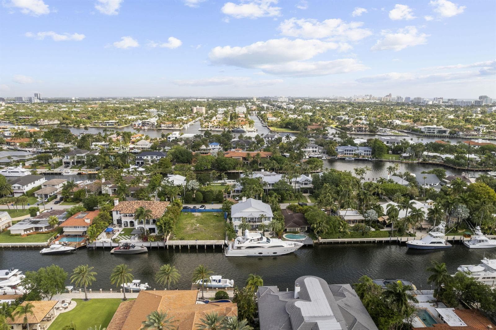 1780 SE 9th St