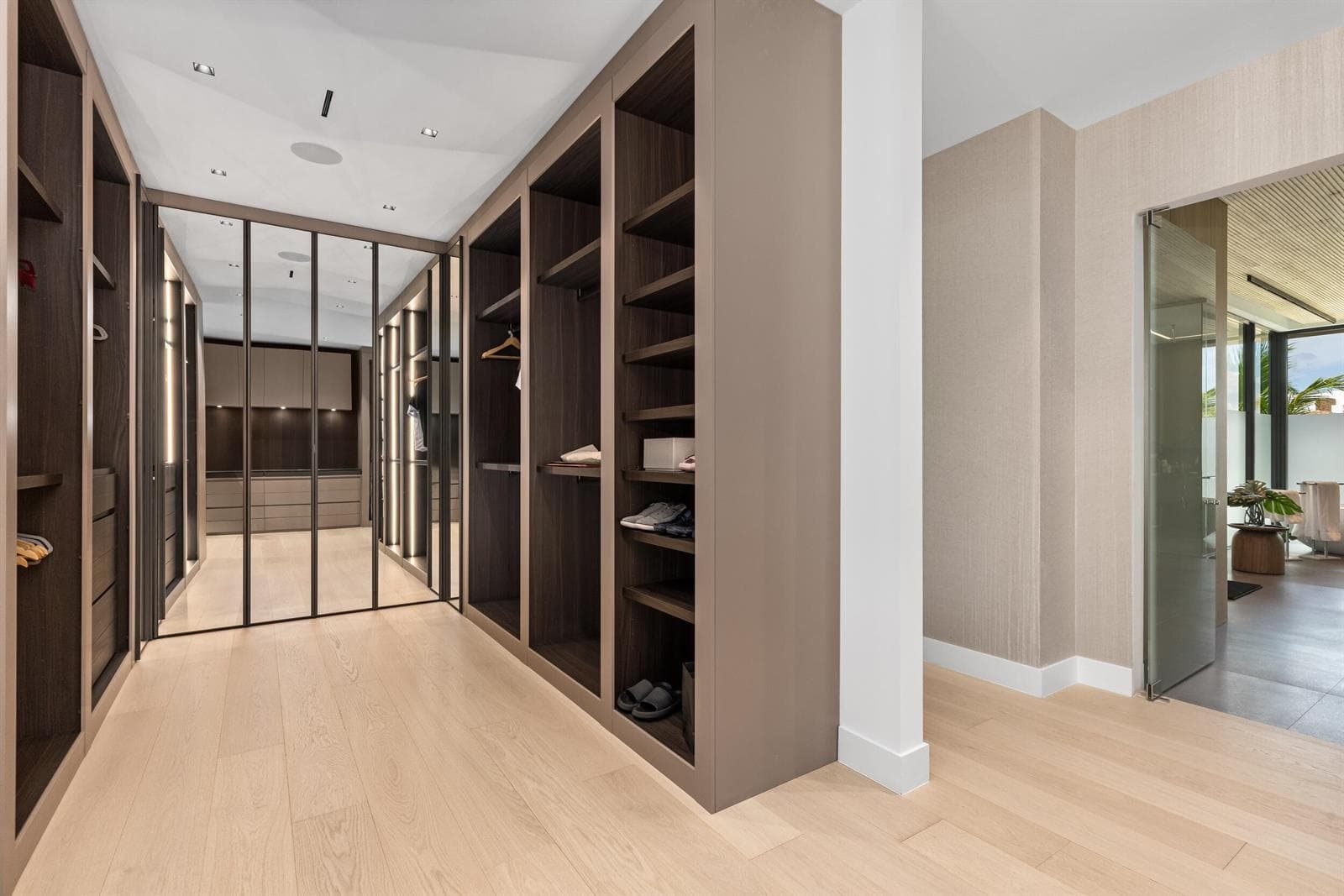 41 Nurmi Dr