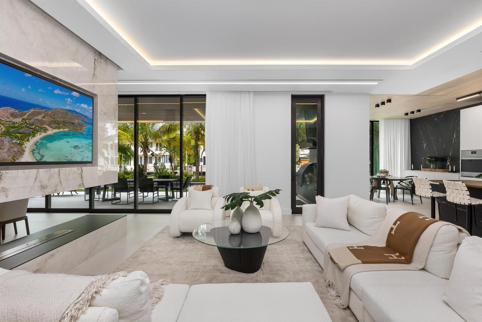 41 Nurmi Dr