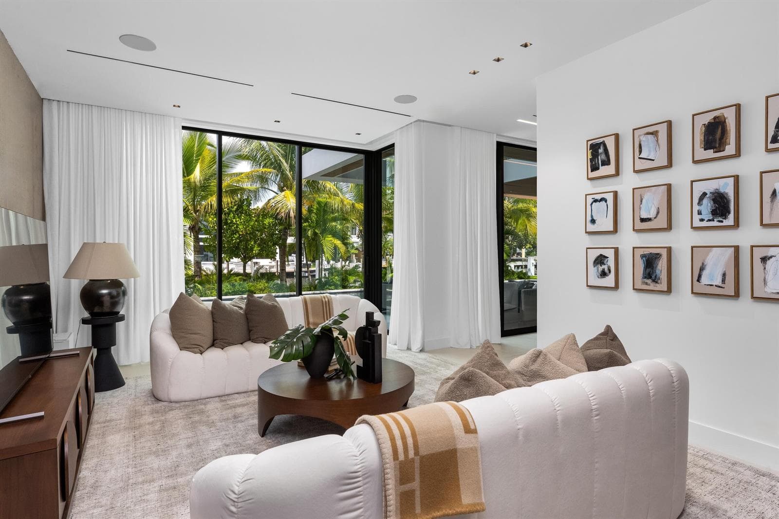 41 Nurmi Dr