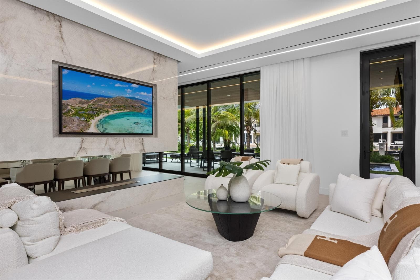 41 Nurmi Dr