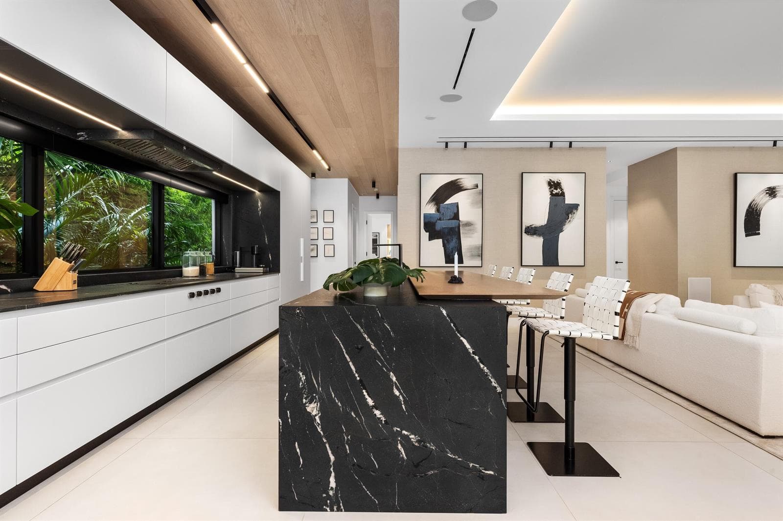 41 Nurmi Dr