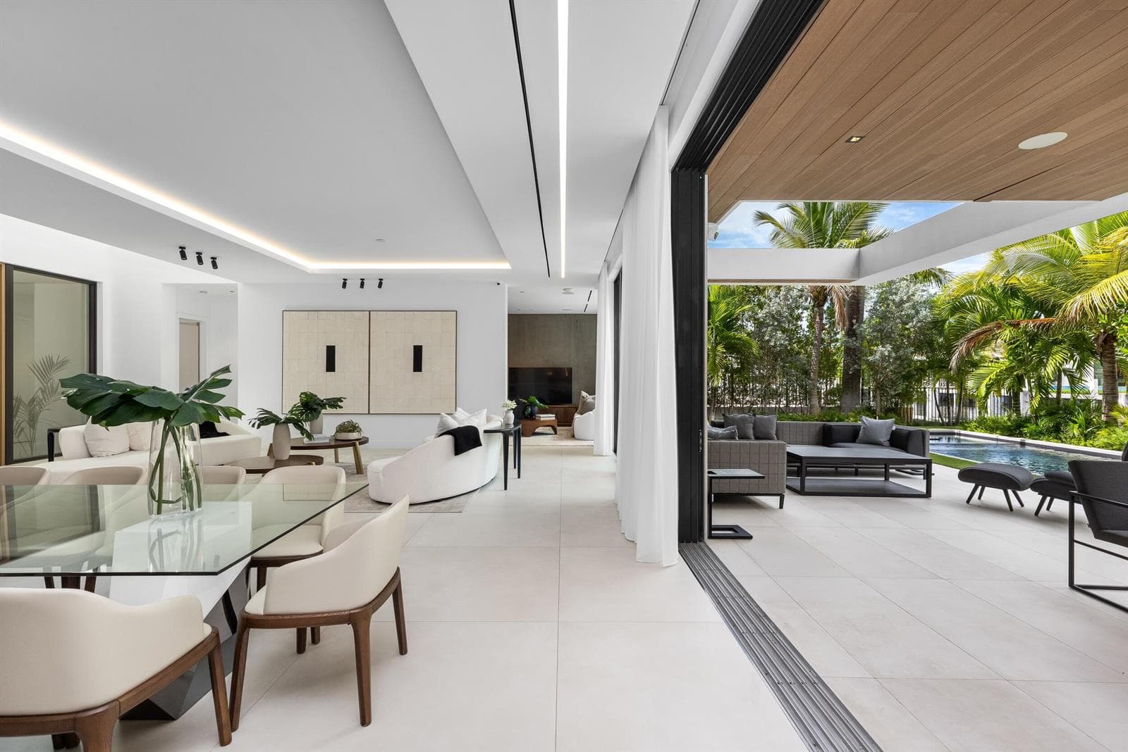 41 Nurmi Dr