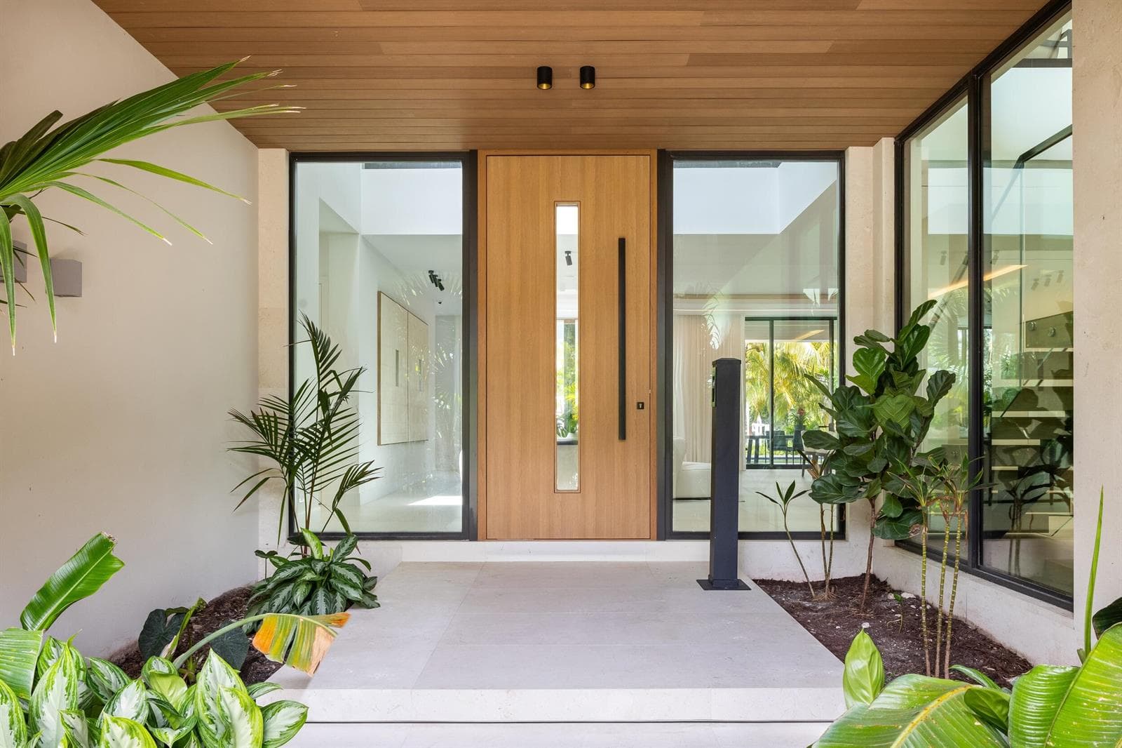 41 Nurmi Dr