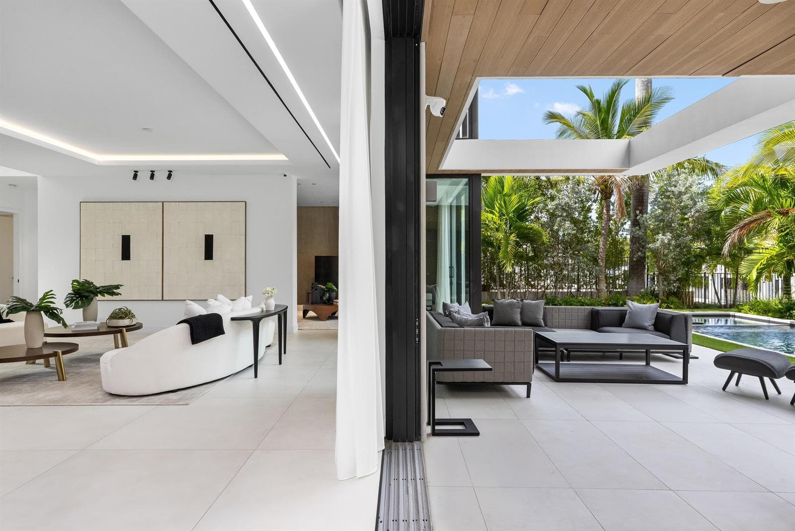 41 Nurmi Dr