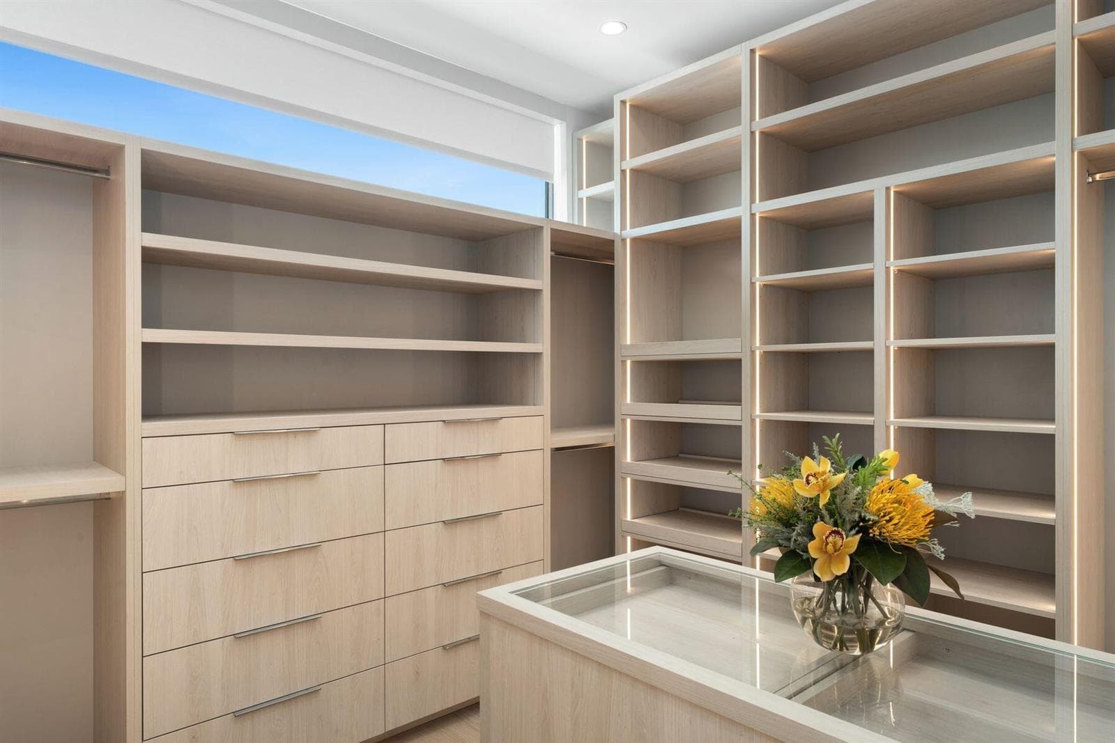2400 Barcelona Dr