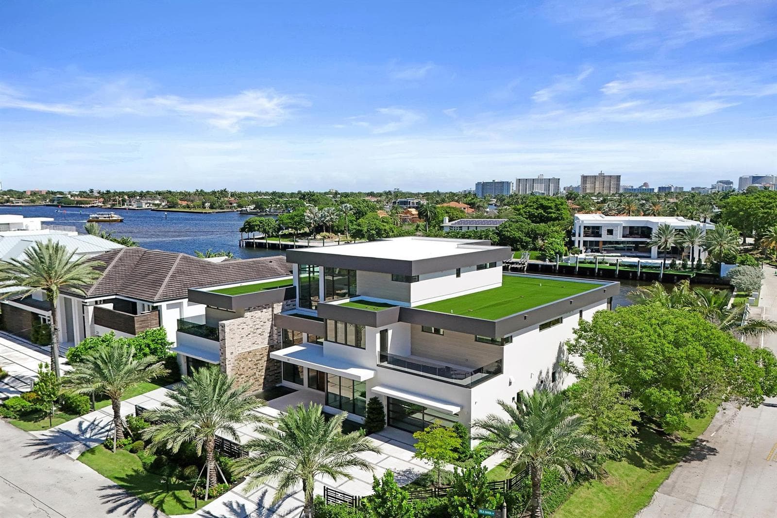 23 Isla Bahia Dr