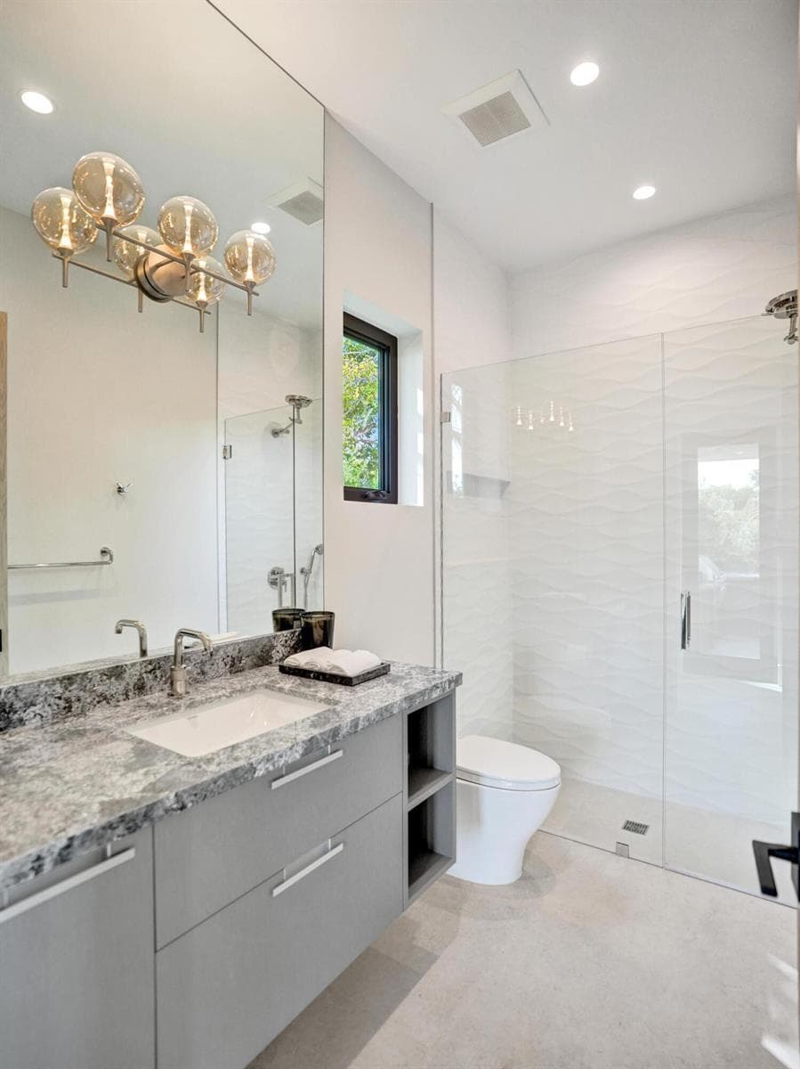 23 Isla Bahia Dr