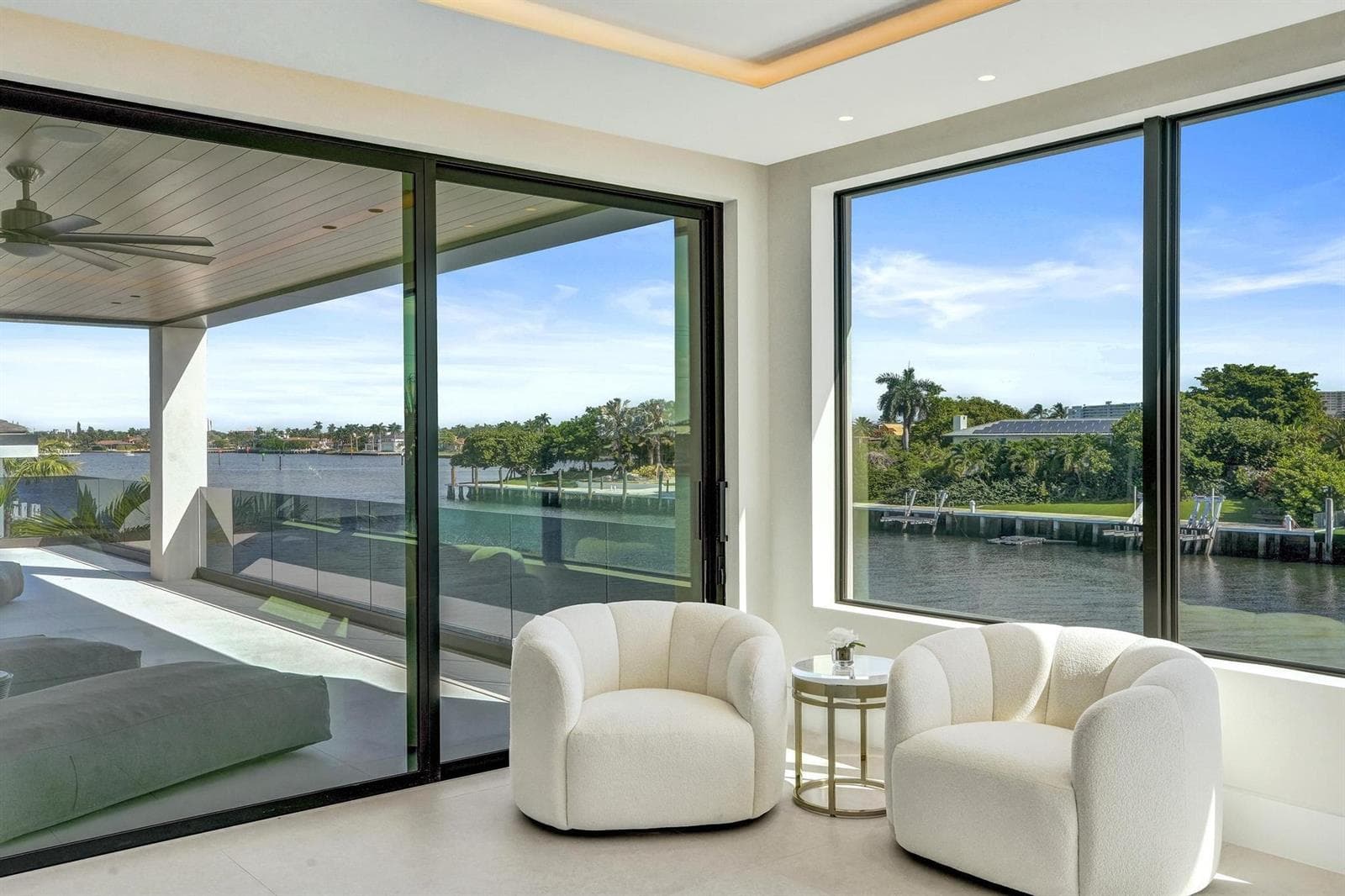 23 Isla Bahia Dr