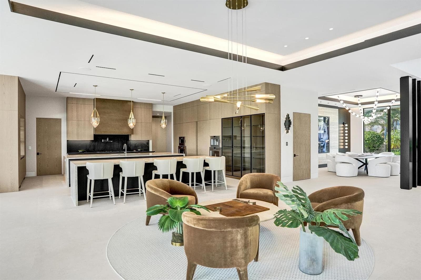 23 Isla Bahia Dr