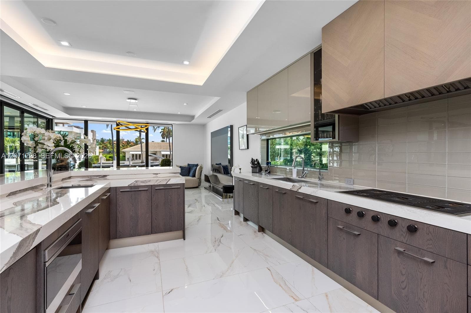 2519 Lucille Dr