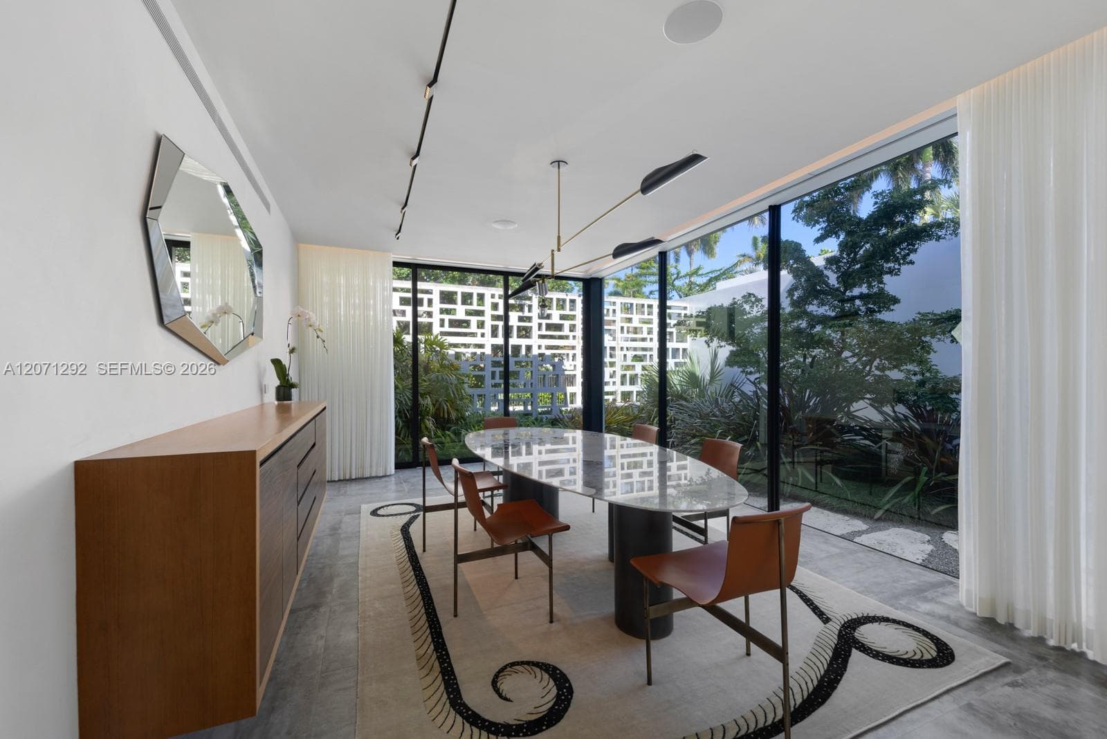 121 Nurmi Dr