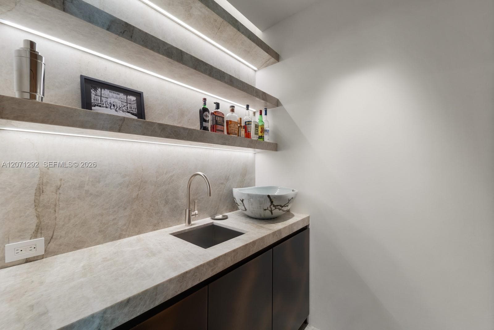 121 Nurmi Dr