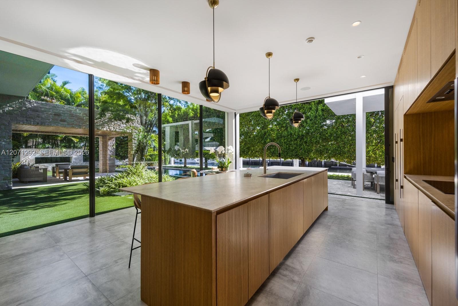 121 Nurmi Dr