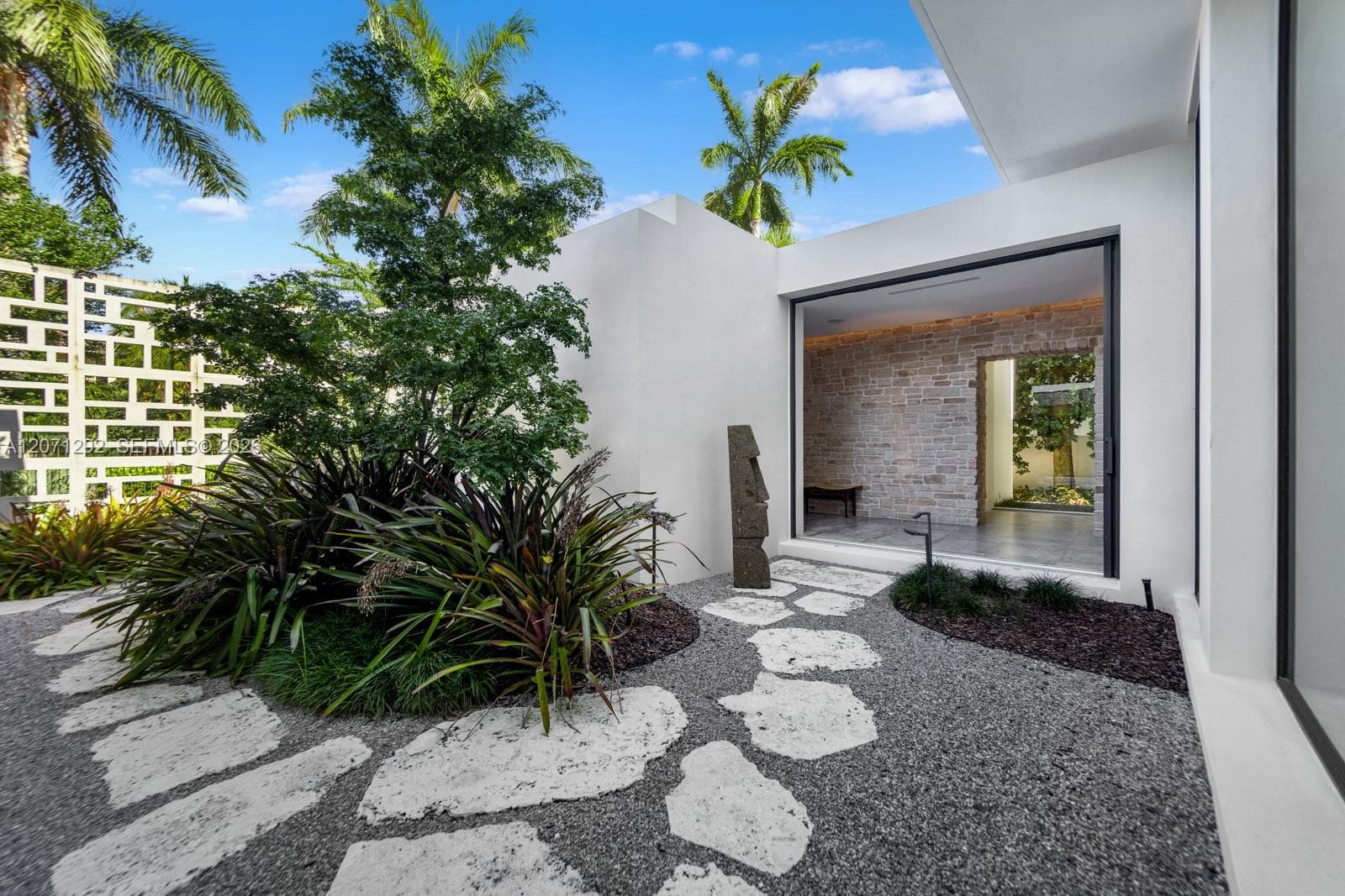 121 Nurmi Dr