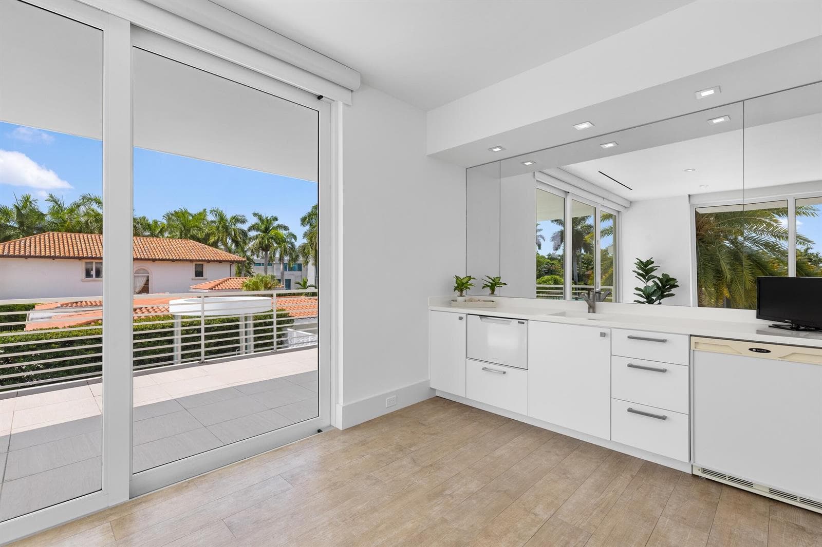 500 Isle of Capri Dr
