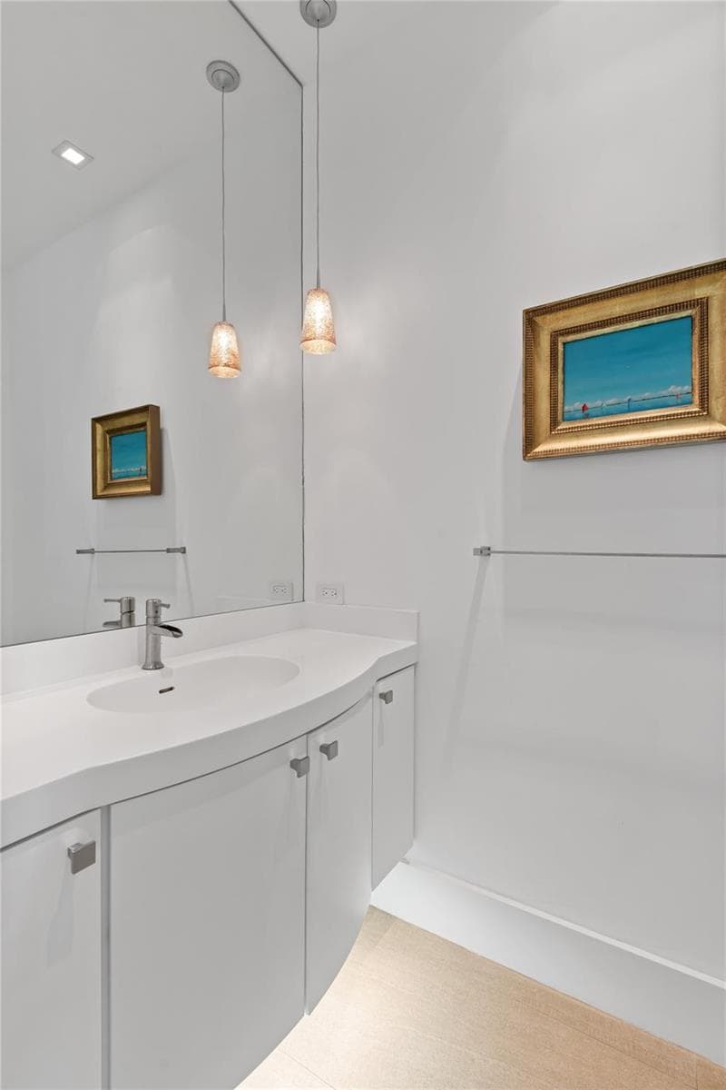 500 Isle of Capri Dr
