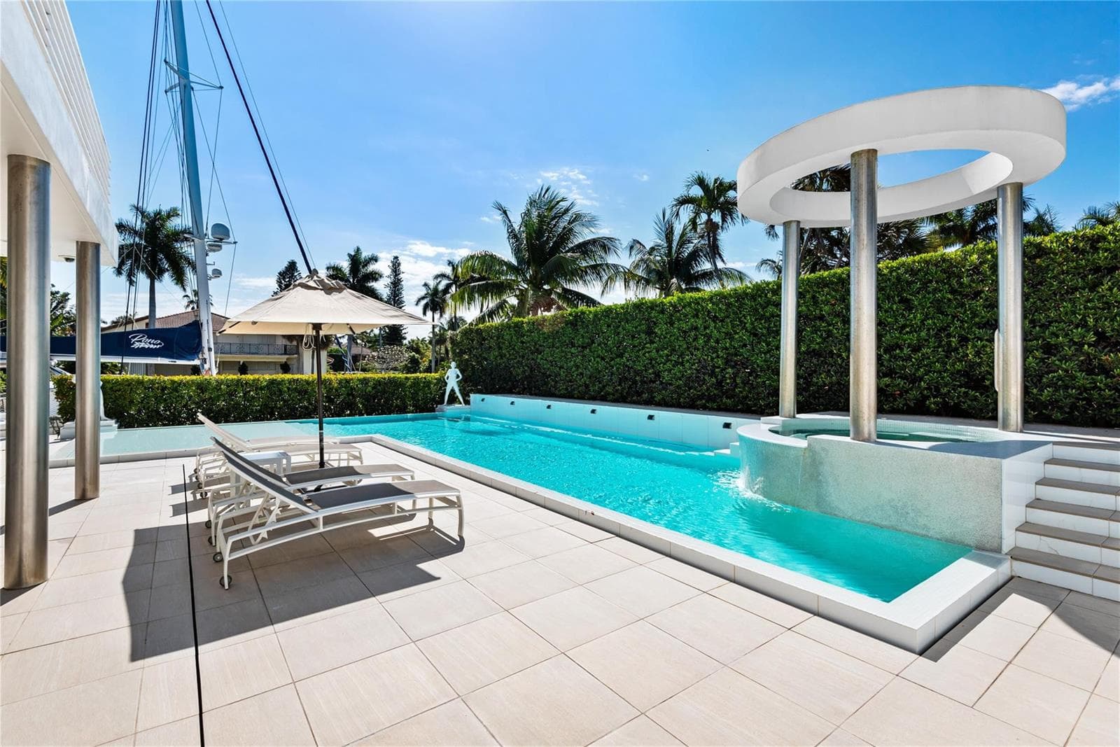 500 Isle of Capri Dr