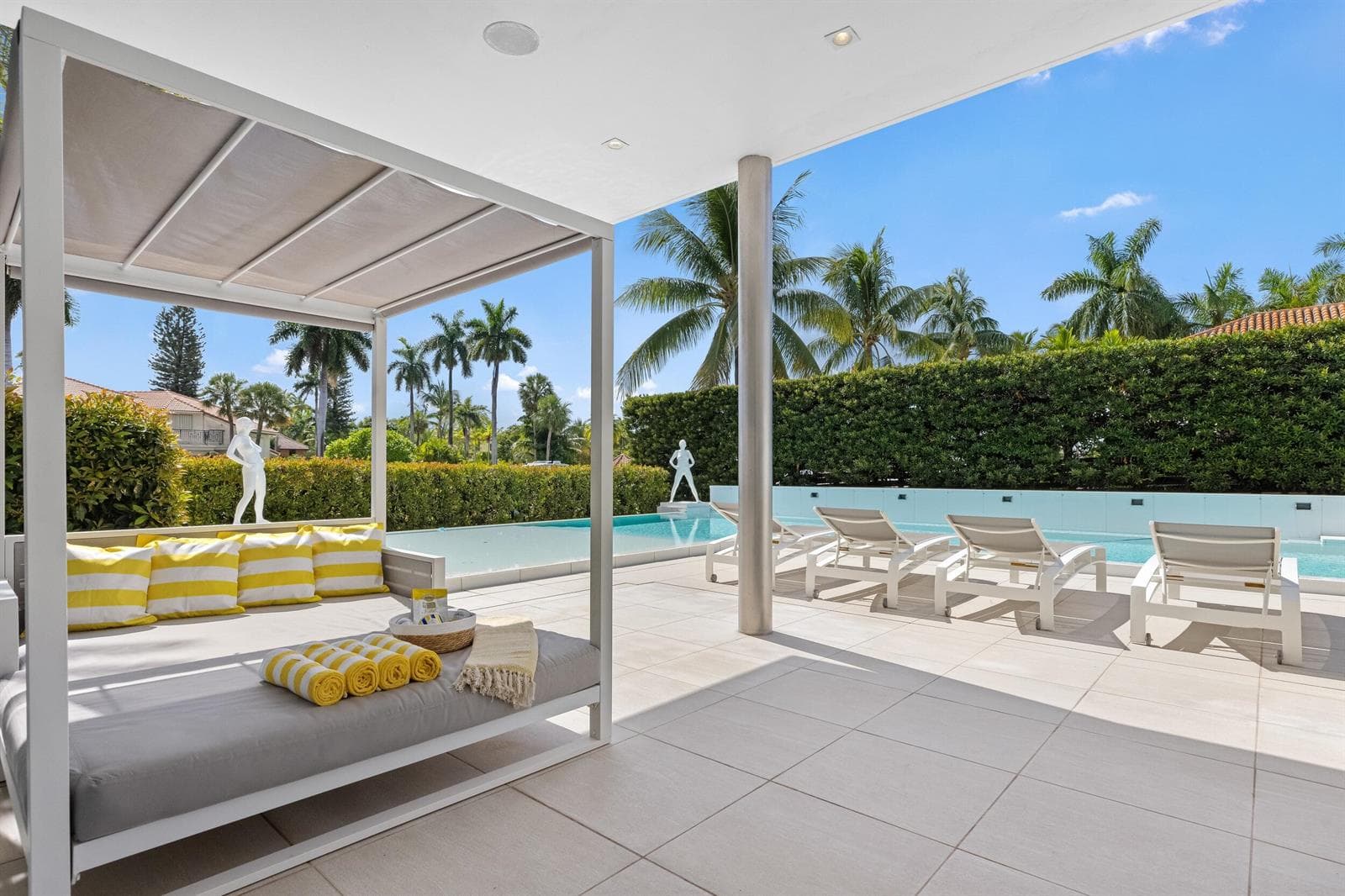 500 Isle of Capri Dr