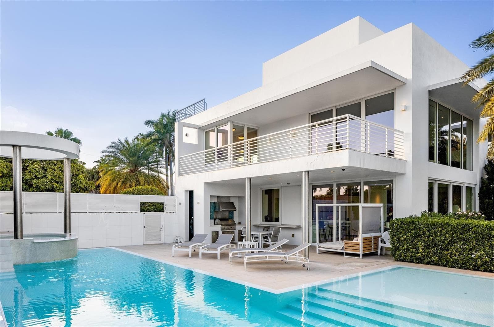 500 Isle of Capri Dr