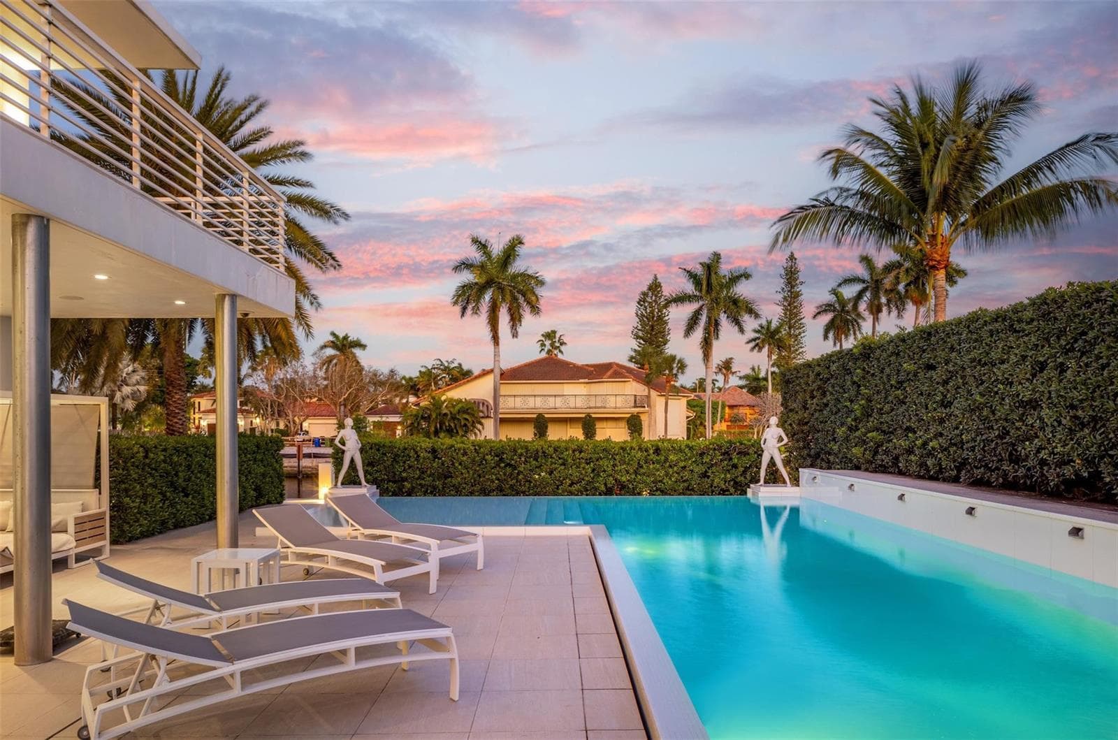 500 Isle of Capri Dr