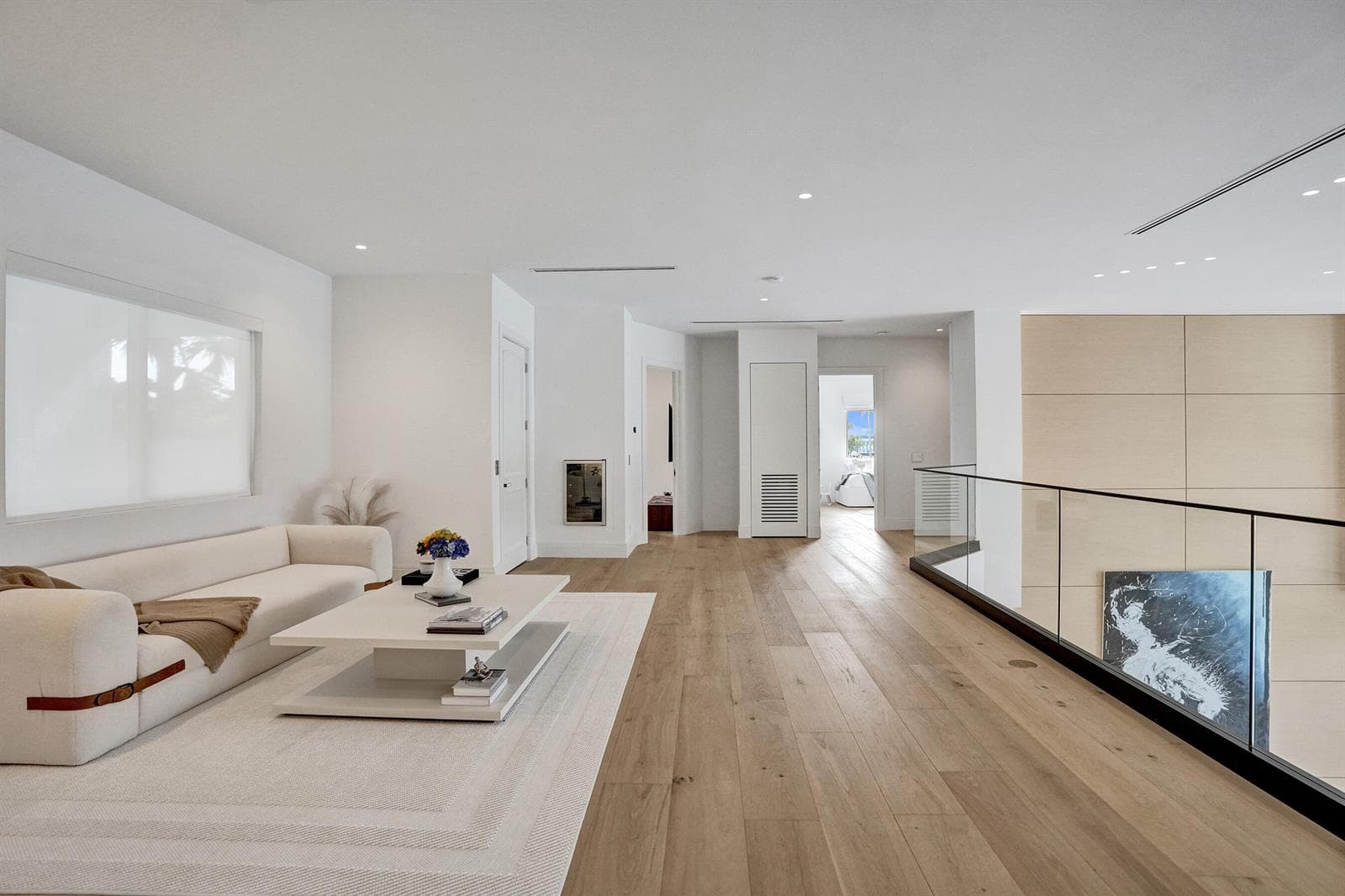 30 S Compass Dr