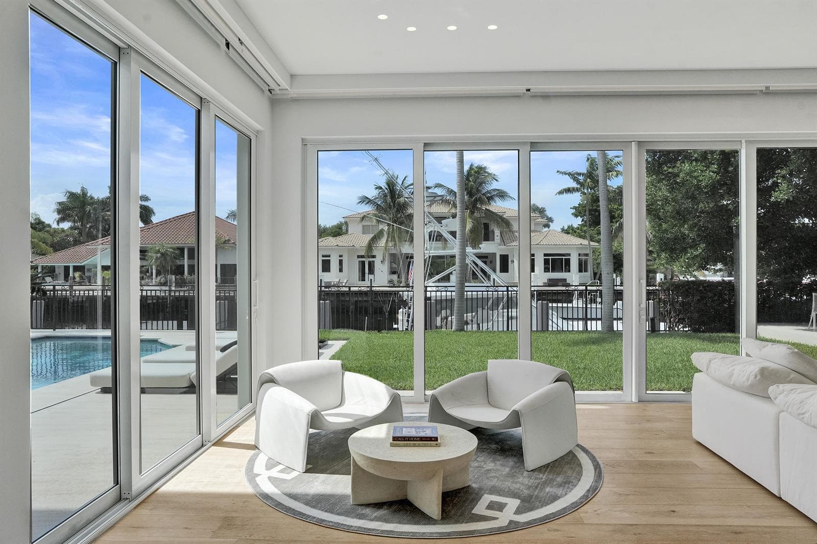 30 S Compass Dr