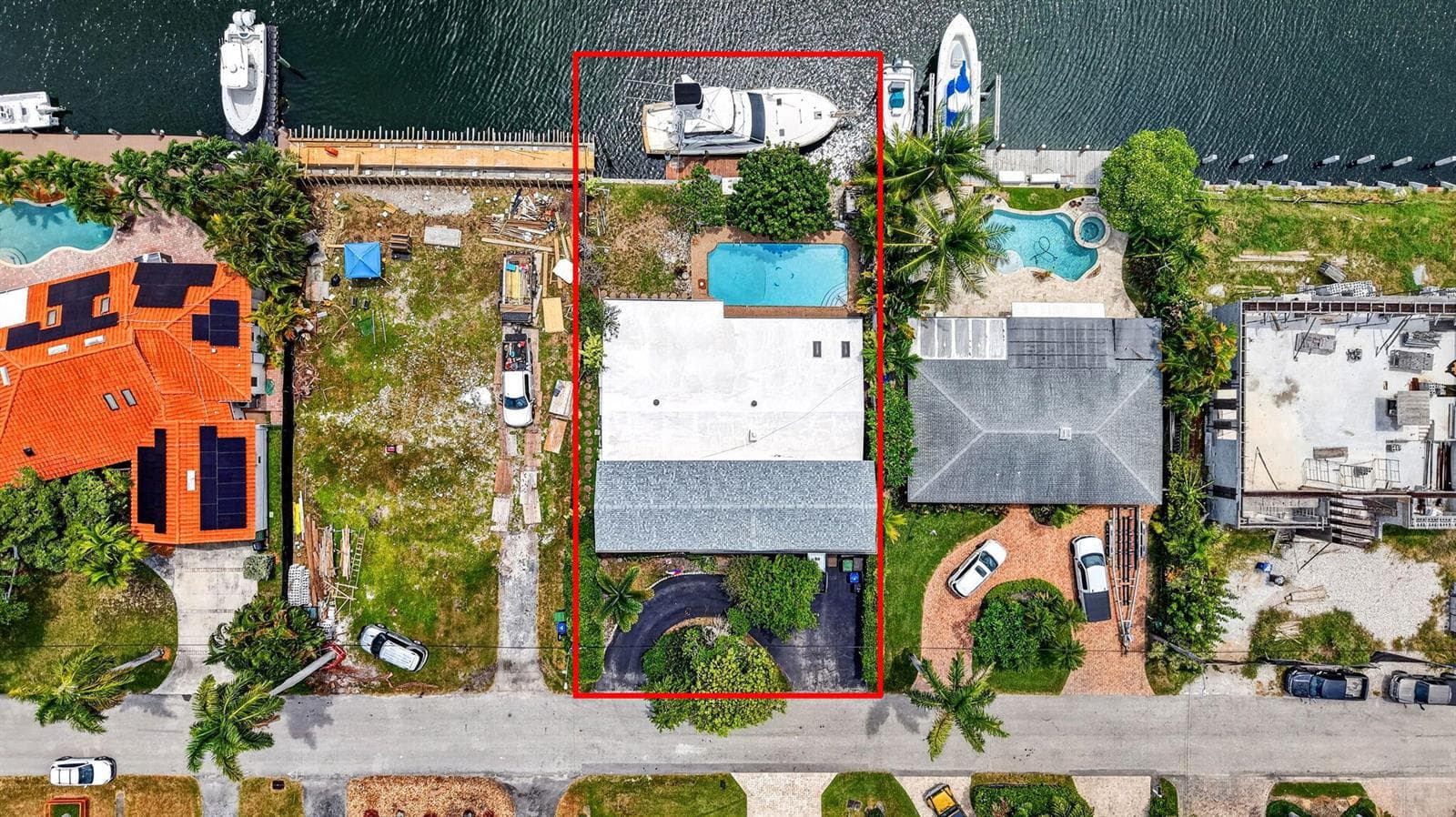 1636 SE 14th St
