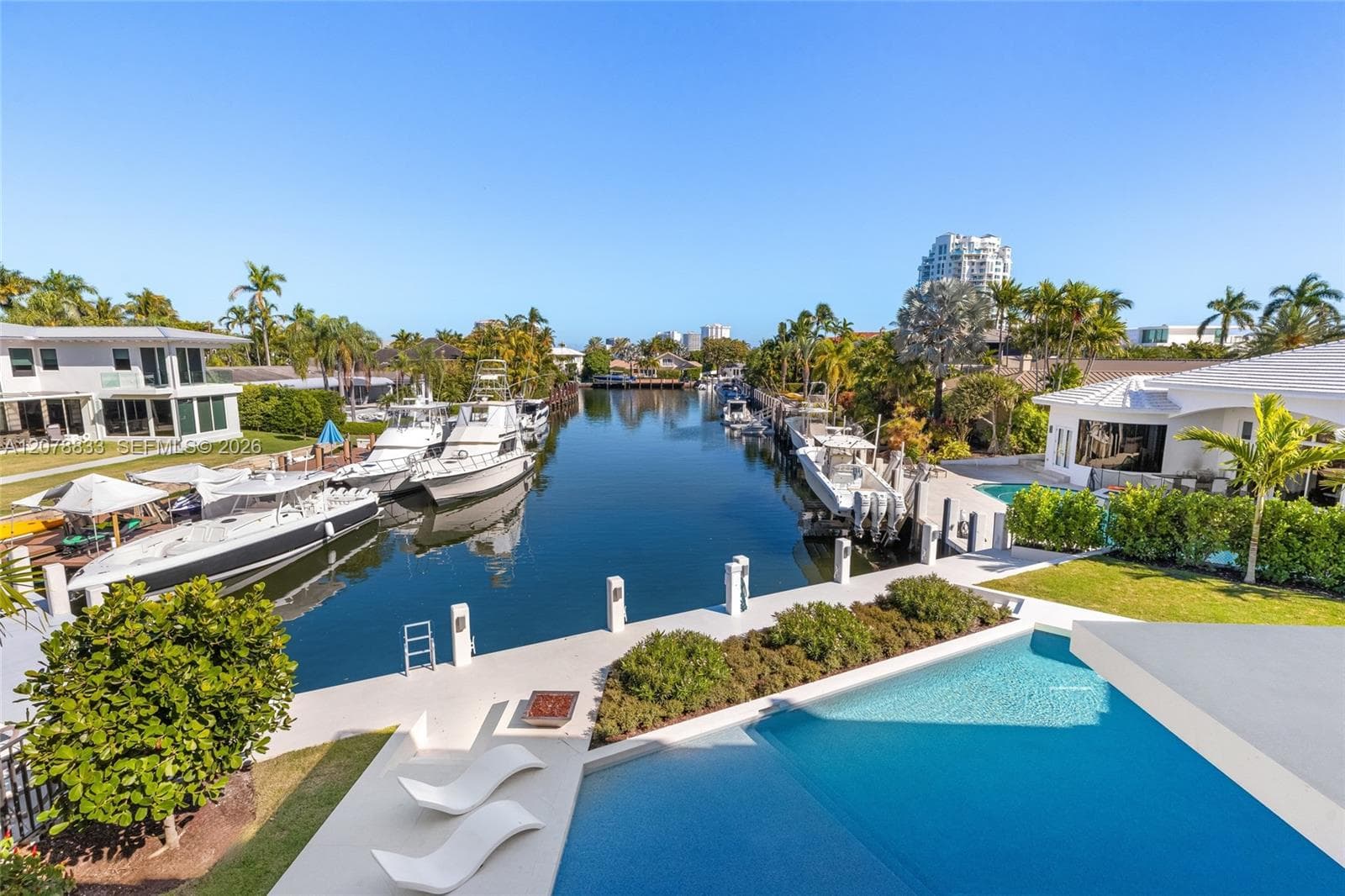 51 Isla Bahia Dr