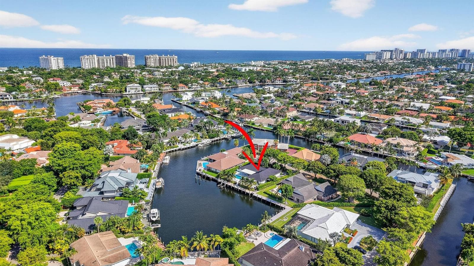 41 S Compass Dr