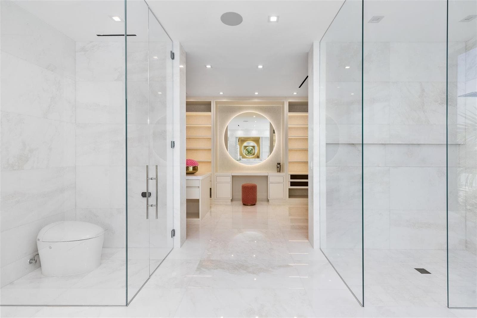 68 Isla Bahia Dr