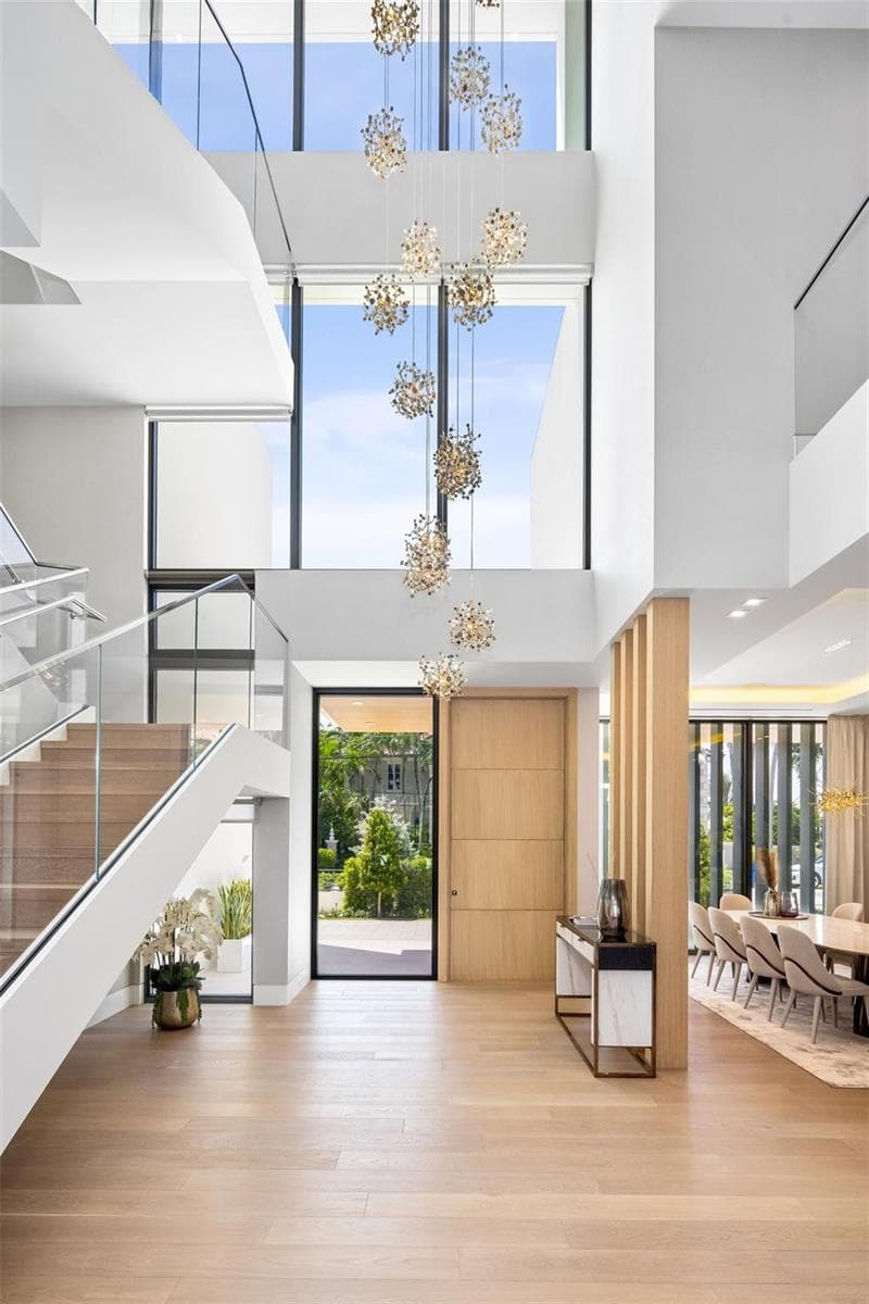 68 Isla Bahia Dr