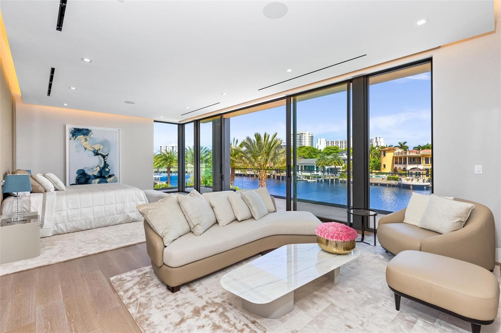 68 Isla Bahia Dr